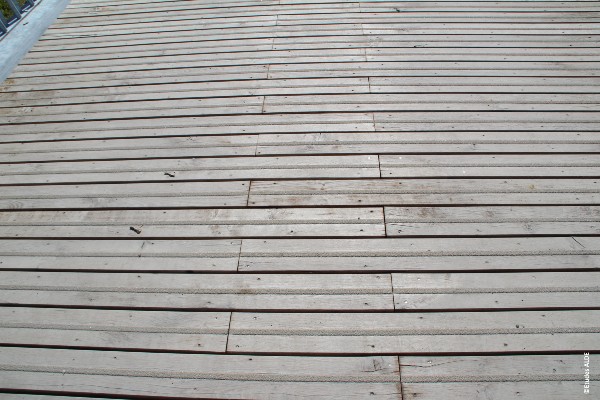 Fußgängerbrücke Freizeitanlage