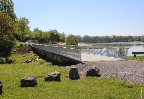 Fußgängerbrücke Freizeitanlage