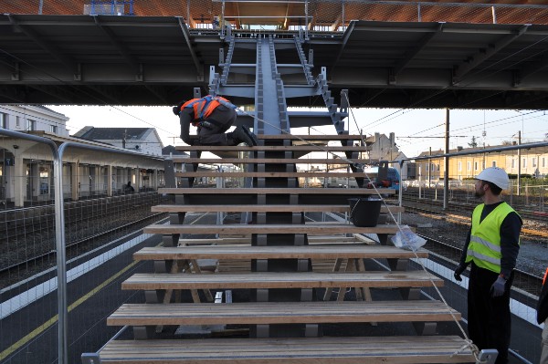 Fußgängerbrücke SNCF