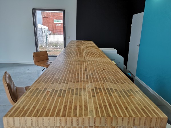 Innenausstattung Showroom aus Yd-Woods©